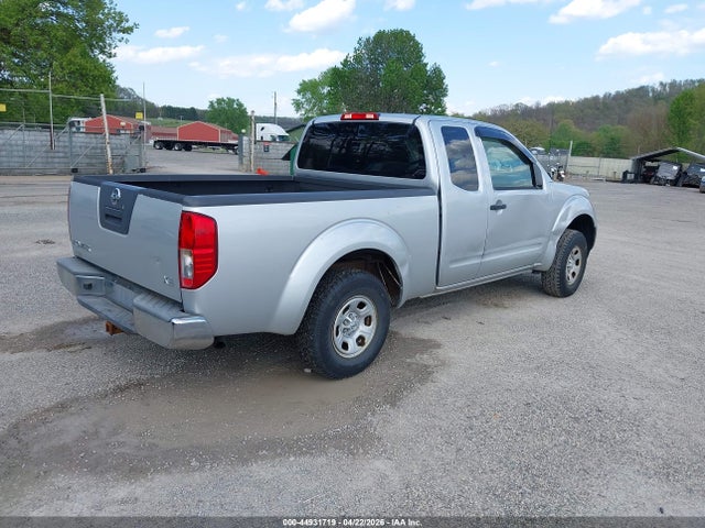 Nissan Frontier Xe