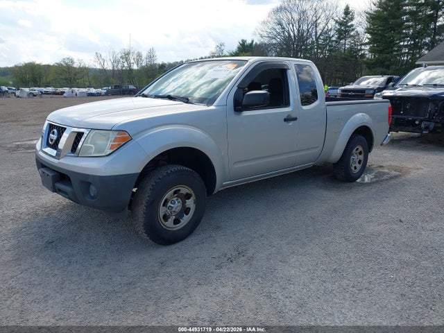 Nissan Frontier Xe