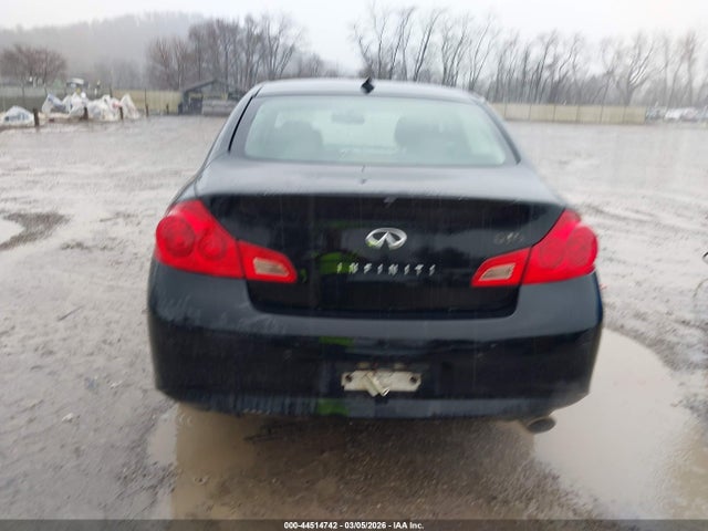 INFINITI G37x