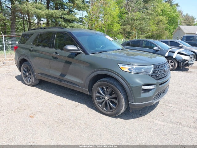 Salvage Ford Explorer Image