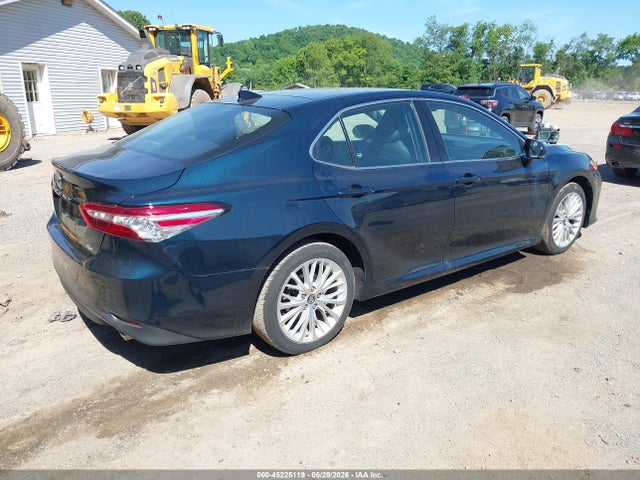 Toyota Camry Xle