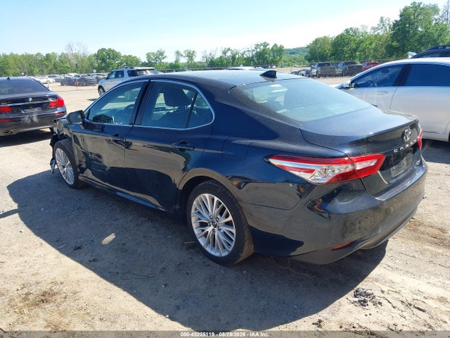 Toyota Camry Xle