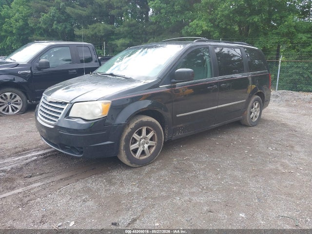 Chrysler Town & Country Touring