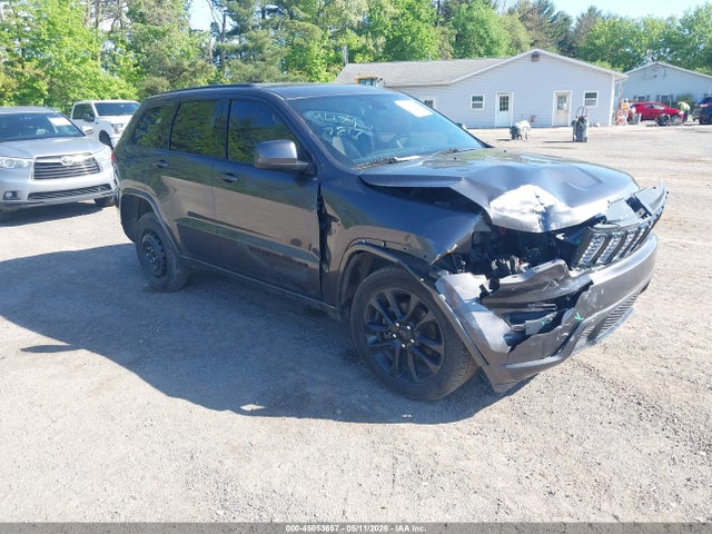 Salvage Jeep Grand Cherokee Image