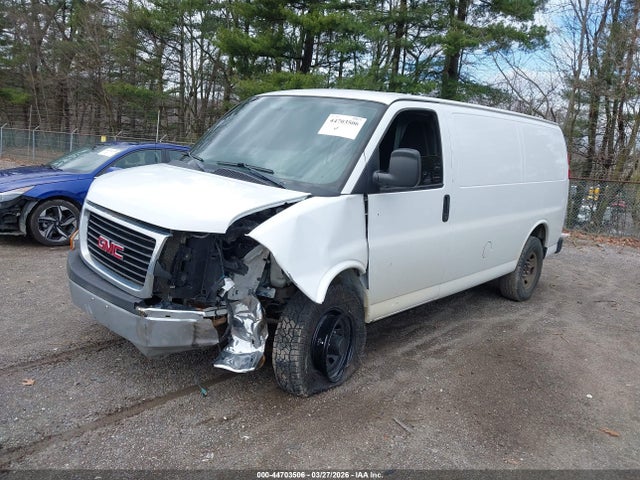 GMC Savana Work Van