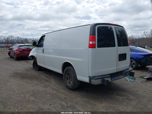 GMC Savana Work Van