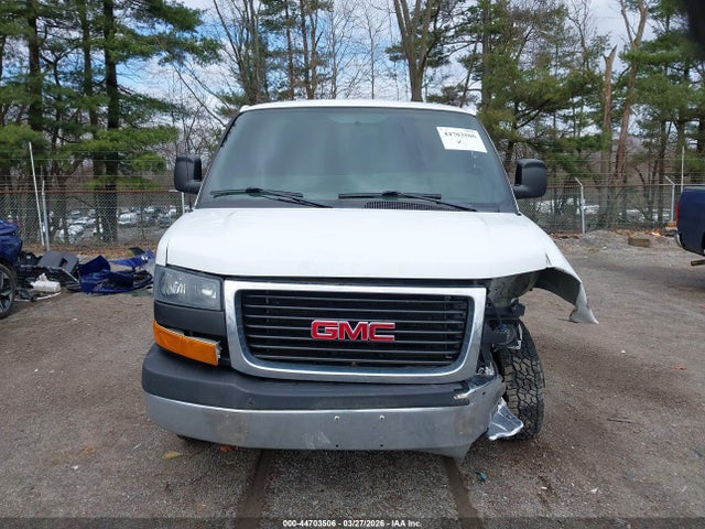 GMC Savana Work Van