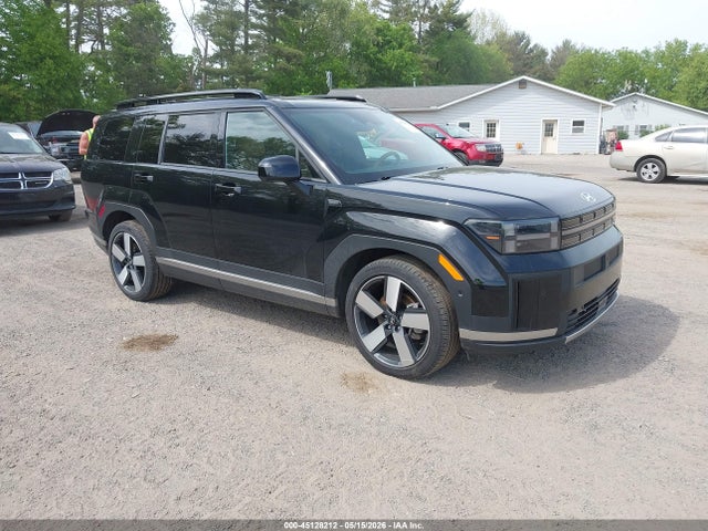 Salvage Hyundai SANTA FE Image
