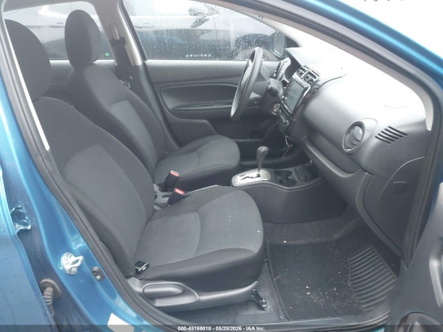 Mitsubishi Mirage Es