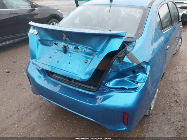 Mitsubishi Mirage Es