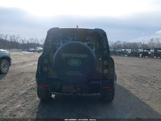 Land Rover Defender P300 S