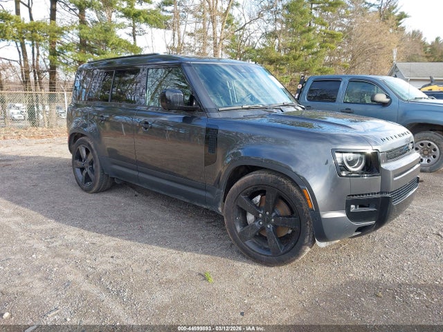 Salvage Land Rover Defender Image
