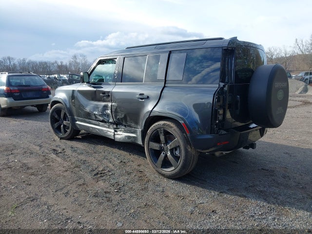 Land Rover Defender P300 S