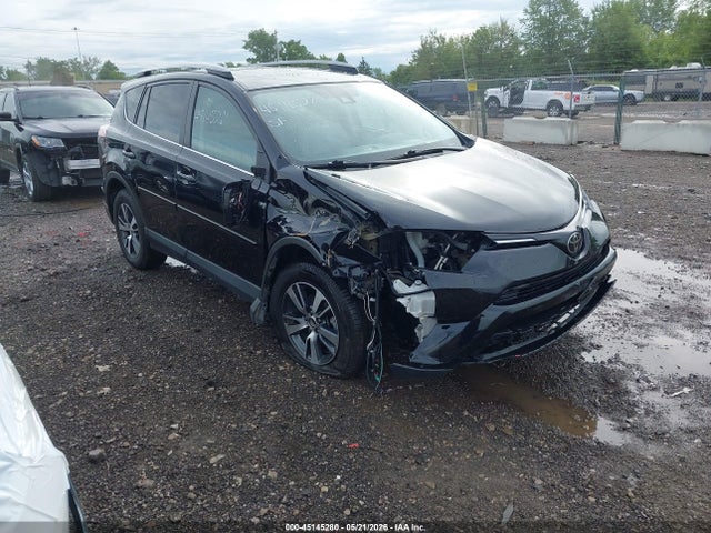 Salvage Toyota RAV4 Image
