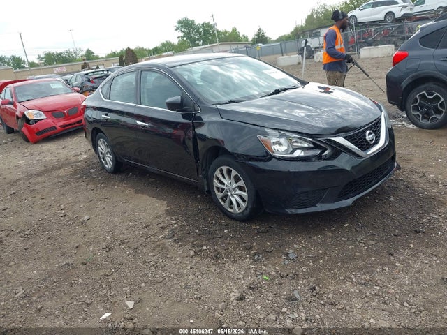 Salvage Nissan Sentra Image