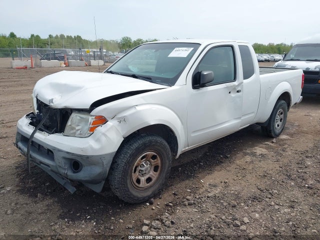 Nissan Frontier S