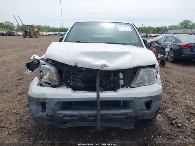 Nissan Frontier S