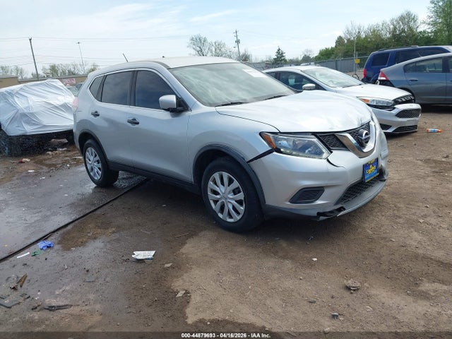 Salvage Nissan Rogue Image
