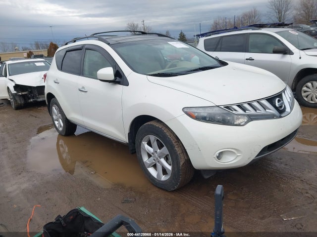Salvage Nissan Murano Image