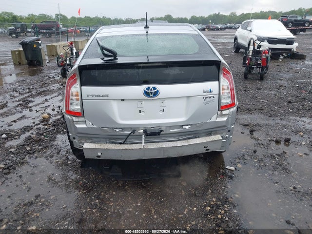 Toyota Prius Three