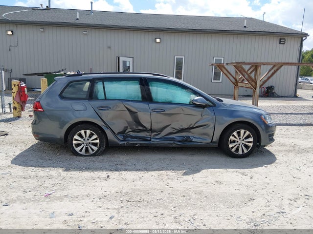 Volkswagen Golf Tsi S