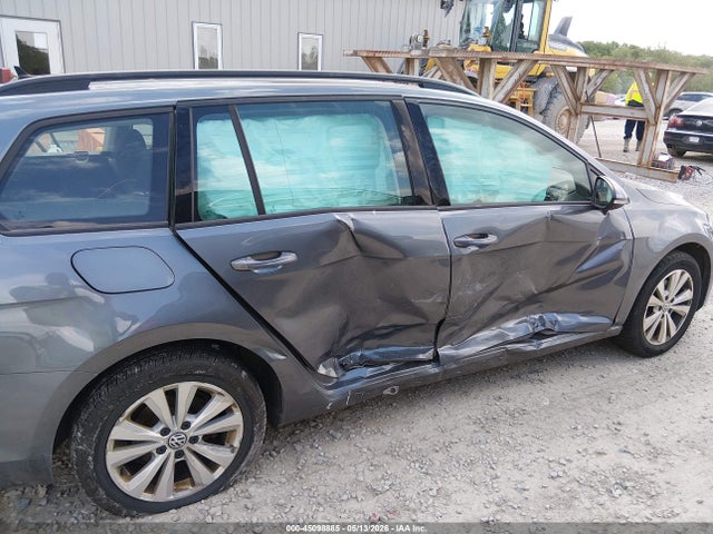 Volkswagen Golf Tsi S