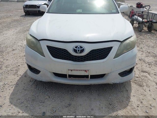 Toyota Camry Se V6