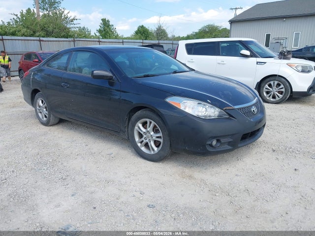 Salvage Toyota Camry Image