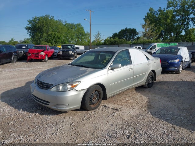 Toyota Camry Le V6