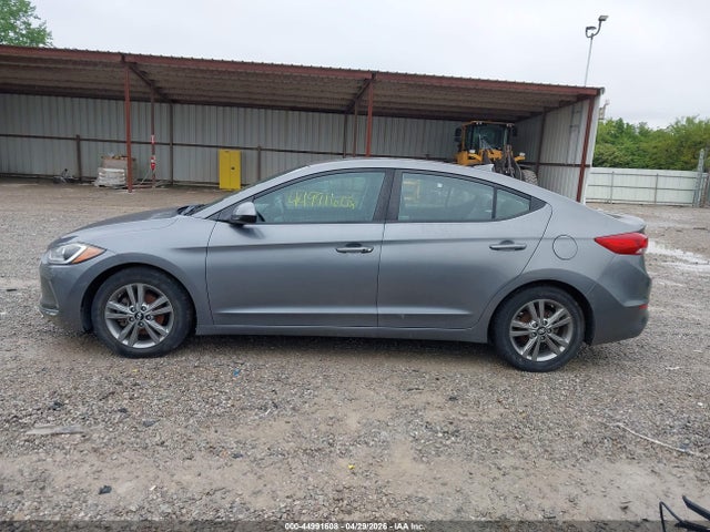 Hyundai ELANTRA Value Edition