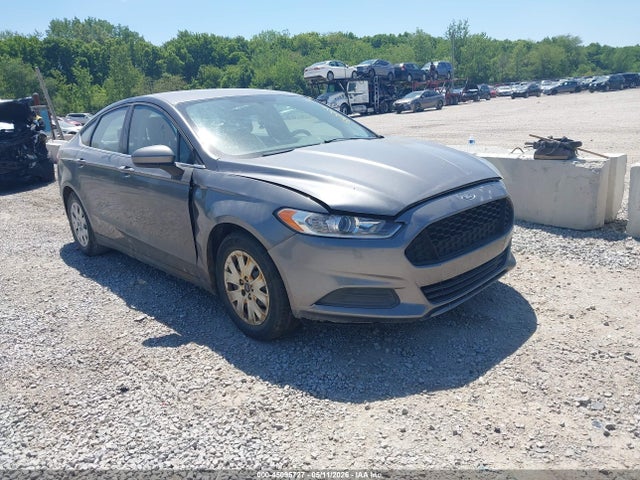 Salvage Ford Fusion Image