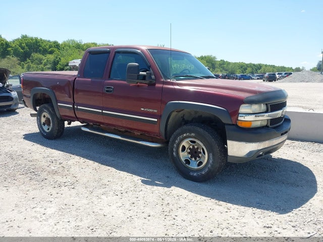 Salvage Chevrolet Silverado 2500 Image