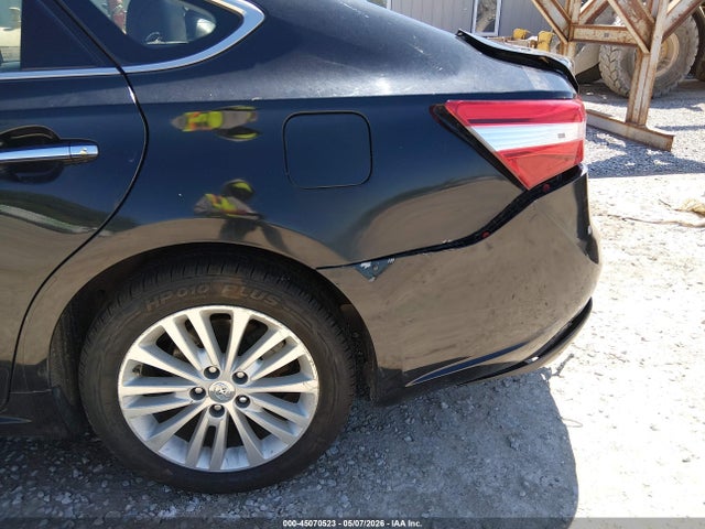 Toyota Avalon Hybrid Xle Premium