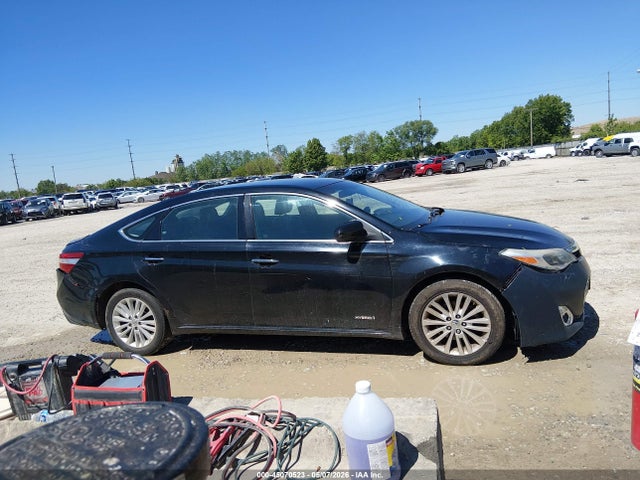 Toyota Avalon Hybrid Xle Premium