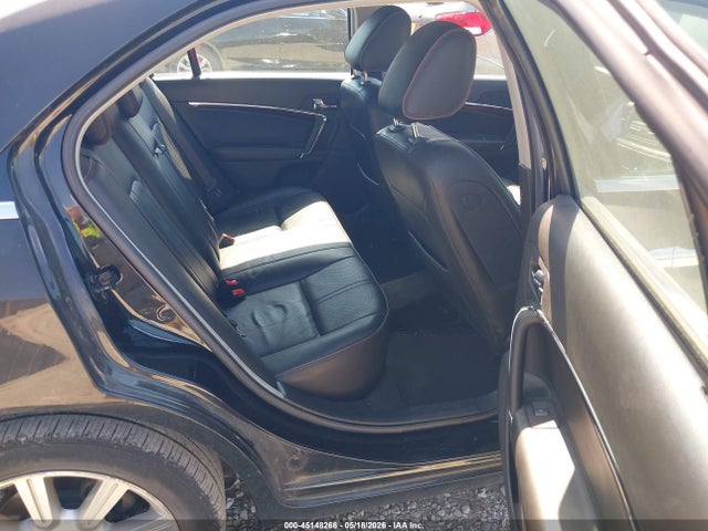 Lincoln MKZ