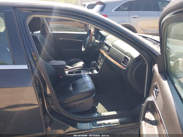 Lincoln MKZ