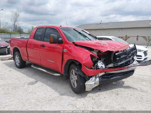 Salvage Toyota Tundra Image