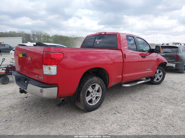 Toyota Tundra Grade 5.7l V8