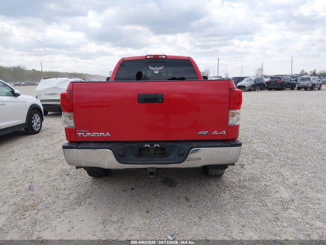 Toyota Tundra Grade 5.7l V8