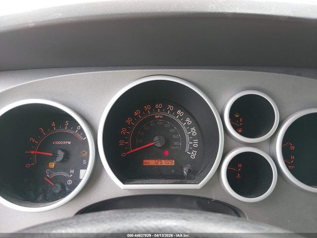 Toyota Tundra Grade 5.7l V8