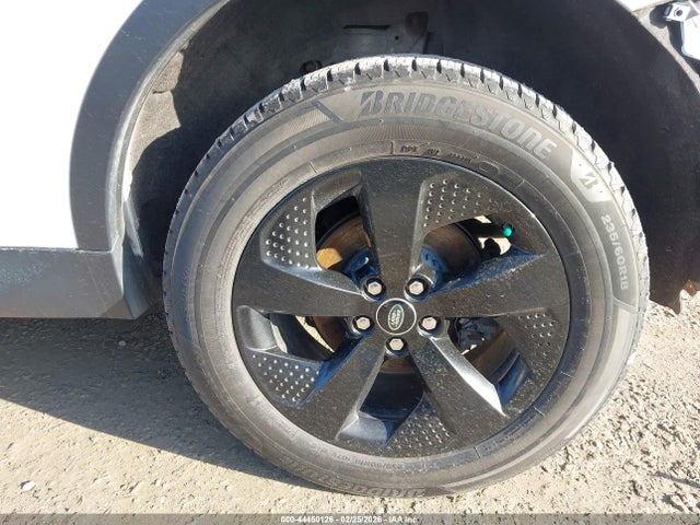 Land Rover Discovery Standard