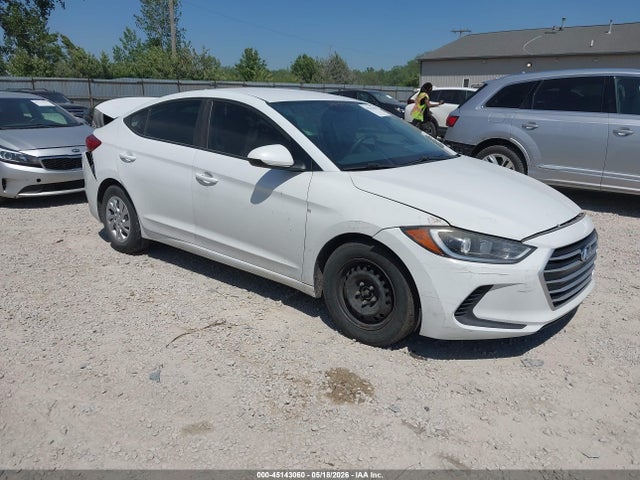 Salvage Hyundai ELANTRA Image