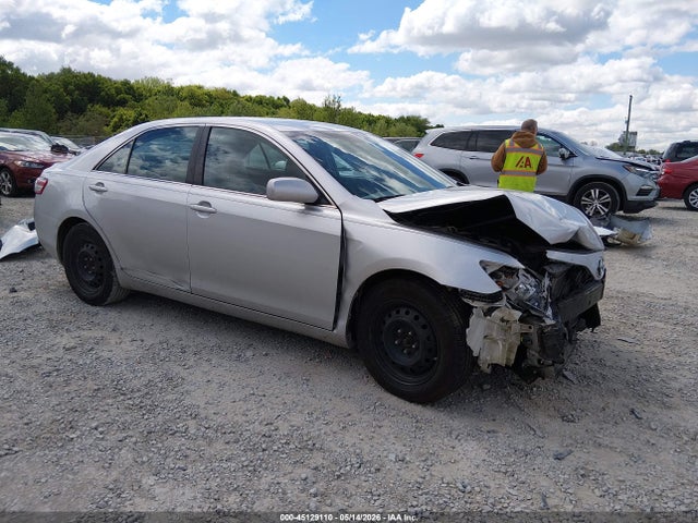 Salvage Toyota Camry Image