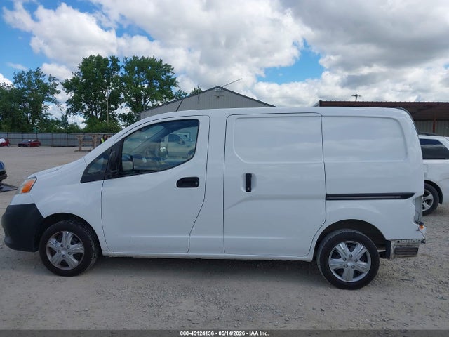 Nissan Nv S