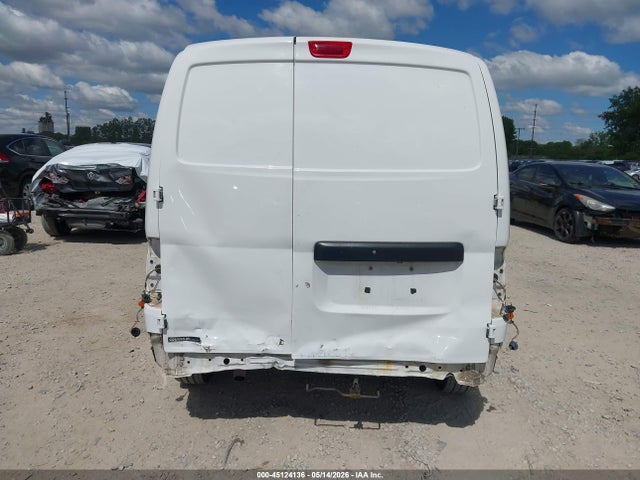 Nissan Nv S