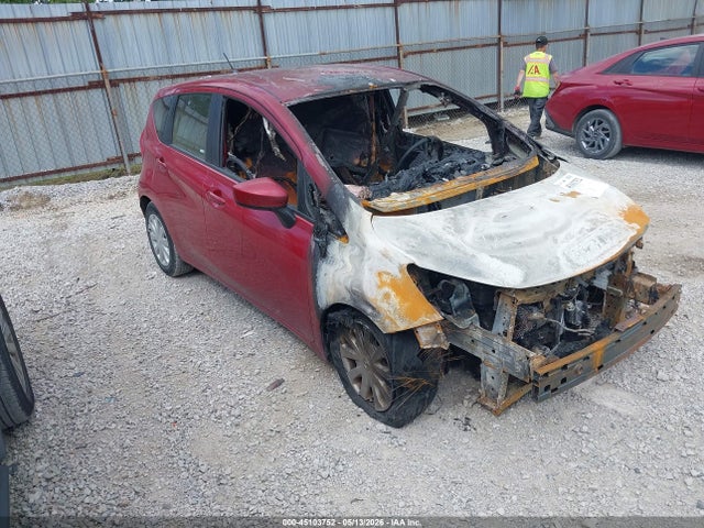 Salvage Nissan Versa Image