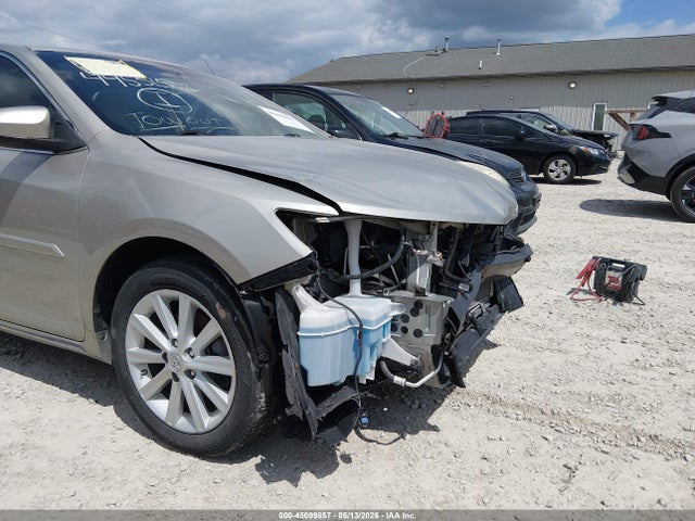 Toyota Camry Xle V6