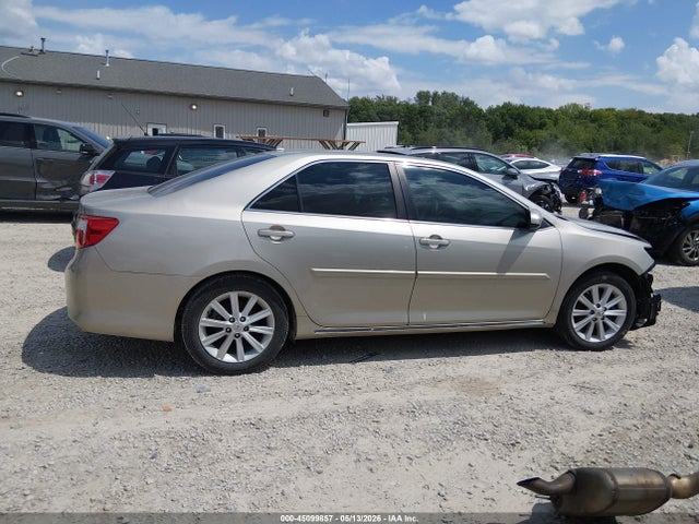 Toyota Camry Xle V6