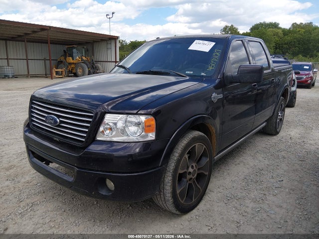 Ford F-150 Lariat