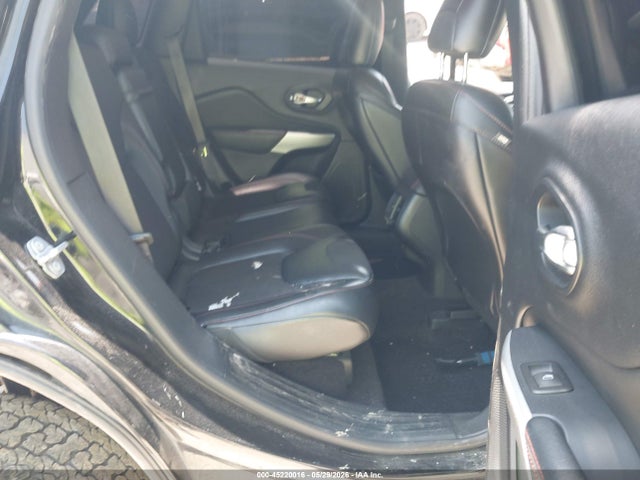 Jeep Cherokee Trailhawk 4x4